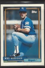 #106 Mike Boddicker 1992 Topps